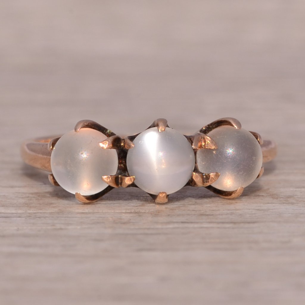 Moonstone Ring In Yellow Gold